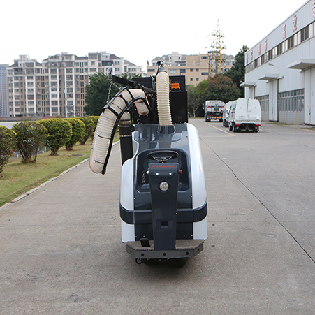 ¿Cómo limpiar las hojas caídas del césped? La pequeña barredora aspiradora de calles eléctrica FULONGMA lo resolverá por usted